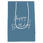 誕生日の女の子が大きな街でショッピング ミディアムペーパーバッグ (裏面)