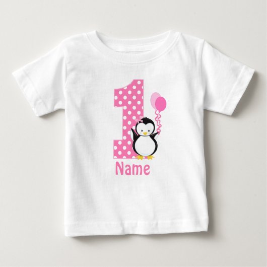 誕生日の女の子のピンクのペンギンのパーソナライズな服 ベビーTシャツ (正面)