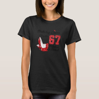 誕生日の女王 第67章 Mのための素晴らしい祝福 Tシャツ