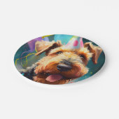 誕生日の帽子と風船を持つ愛犬 ペーパープレート (アングル)