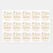 誕生日の年の作成スクリプトの黒い金ゴールド ラッピングペーパーシート (正面2)