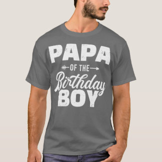 誕生日の男の子のパパの家族をグランドに一致 Tシャツ