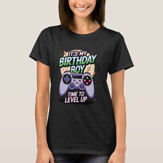 誕生日の男の子のレベルアップビデオゲームG Tシャツ (正面)