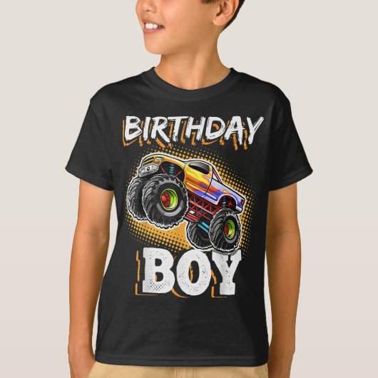 誕生日の男の子 モンスター トラック 誕生日パーティー ギフトとして Tシャツ (正面)
