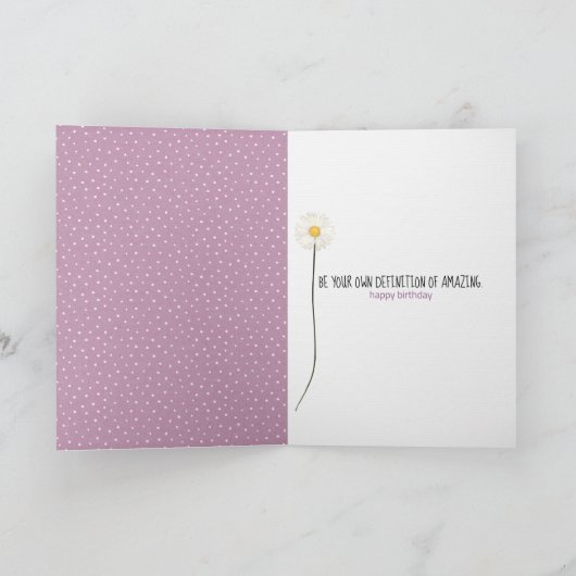 誕生日の白いペルシャ猫とデイジー カード (内部)