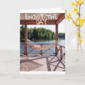 **誕生日の素敵な1日を楽しんで!** すばらしいアイデアですね カード (黄色い花)