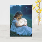 誕生日の若い女の子が月を保持 カード (黄色い花)