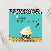 誕生日の蜂及びカップケーキの誕生日 カード (正面/裏面インサイチュ)