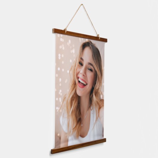 誕生日の顔 パーソナライズされた 吊り下げ型タペストリー (傾斜あり)