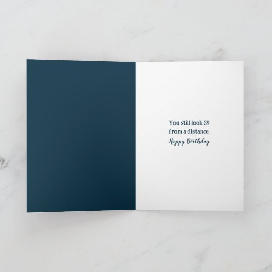 誕生日の骨組み魚釣りを木製のボートに カード (内部)