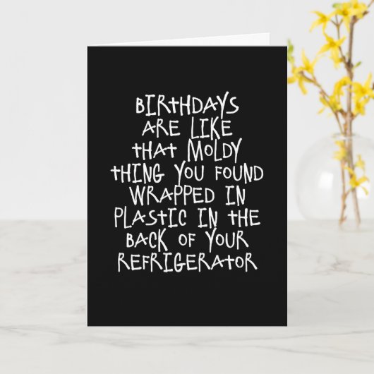 誕生日はかび臭い事のおもしろカードのようです カード (黄色い花)