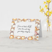 誕生日ぽっちゃりした猫のユーモア カード (黄色い花)