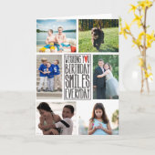 誕生日を望んで毎日微笑します カード (黄色い花)