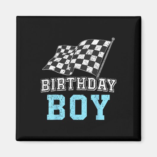誕生日を迎えたレーシングカーレースカーの運転手 誕生日おめでとう少年C マグネット (正面)