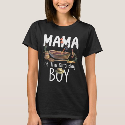 誕生日を迎えた釣り好きな息子のママ 誕生日 ファミリー Tシャツ (正面)