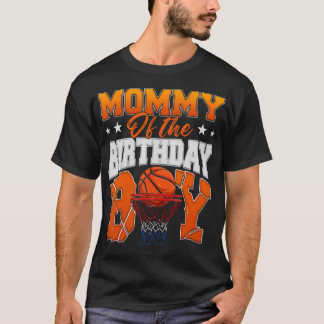 誕生日を迎える息子のバスケットボールママ Tシャツ