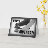 誕生日アイスホッケー、スティックとパック カード (黄色い花)