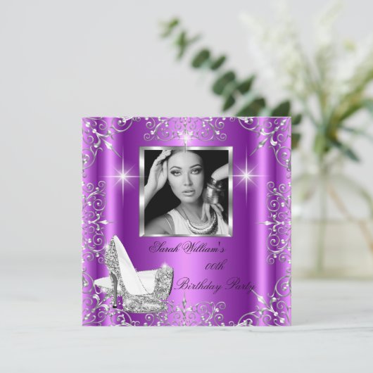 誕生日ウィメンズマゼンタシルバーヒール写真 招待状 (スタンド正面)