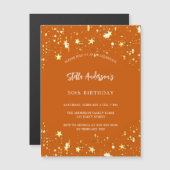 誕生日オレンジ金ゴールドスターモダンラグジュアリー マグネット招待状 (正面/裏面)
