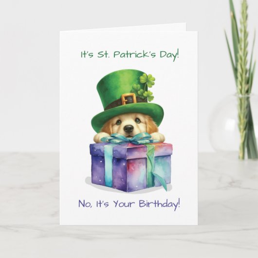 誕生日オンSt Patrick's Dayかわいい犬と帽子 カード (正面)