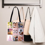 誕生日カスタム写真コラージュ女性バラ金ゴールドピンク トートバッグ<br><div class="desc">女ユニーク性の50歳（または任意の年齢）の誕生日のための贈り物祝、あなたの写真の8のコラージュで彼女の人生、写真。パーソナライズして彼女の名前、年齢50と日付を追加。シックなソフトライトバラ金ゴールド、赤面ピンク背景。グレーと白の文字と数字名前は手書文字のスタイルスモダンクリプト付き。</div>