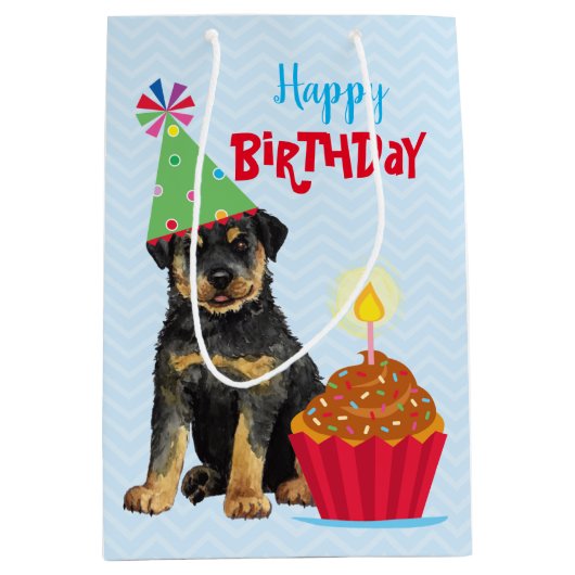 誕生日カップケーキロットワイラー中抱き枕 ミディアムペーパーバッグ (正面)