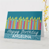 誕生日カラフルキャンドルと名前をカスタムする カード (黄色い花)
