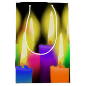 誕生日カラフルキャンドルオンブラック ミディアムペーパーバッグ (正面)