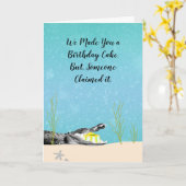 誕生日カードとアリゲータユーモアのある、 カード (黄色い花)