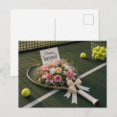 誕生日カード用の花がいっぱいのテニスボール ポストカード (正面/裏面)