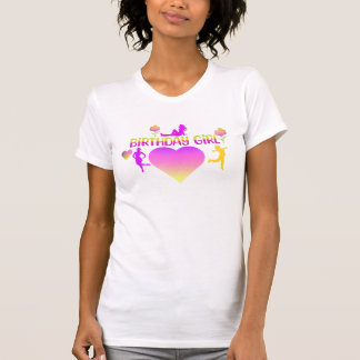 誕生日ガールピンクと黄色のハートTシャツ Tシャツ