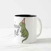 誕生日ガールリザードキュート&おもしろいパーティーデザイン ツートーンマグカップ (正面右)