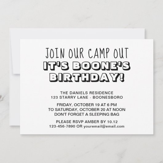 誕生日キャンプアウトキャンプパーティーブラックアンドホワイト 招待状 (裏面)
