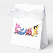 誕生日ギフトボックスとハッピーベアパーティー フェイバーボックス (正面サイド)