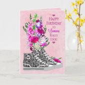 誕生日クール、女の子、スニーカー黒/白 カード (黄色い花)