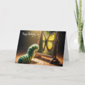 誕生日グリーンキャタピラが蝶をじっと見る カード (正面)