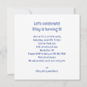 誕生日ケーキで喜ぶミーアカットたち 招待状 (裏面)