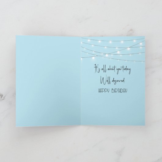 誕生日コンサートの群衆のハート型の看板 カード (内部)