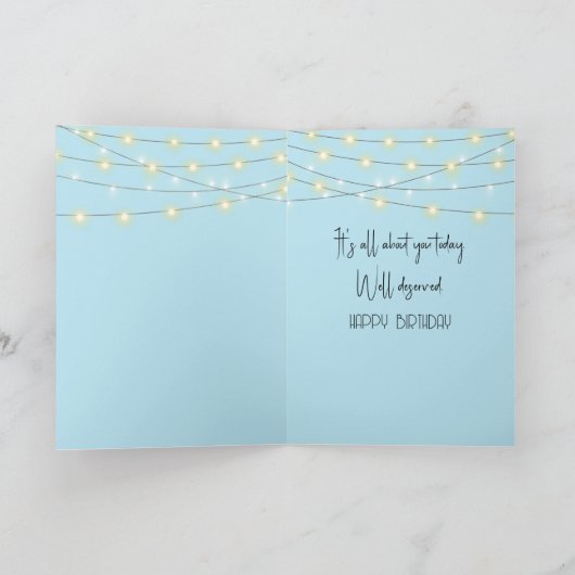 誕生日コンサートの群衆のハート型の看板 カード (内部)