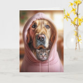 誕生日ゴールデンレトリバーとフード付きスウェットシャツの子猫 カード (黄色い花)