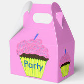 誕生日サンキューピンクチョコレートカップケーキ フェイバーボックス (正面)