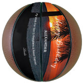 誕生日サンセット海トロピカルパームズパーソナライズ バスケットボール (縦)