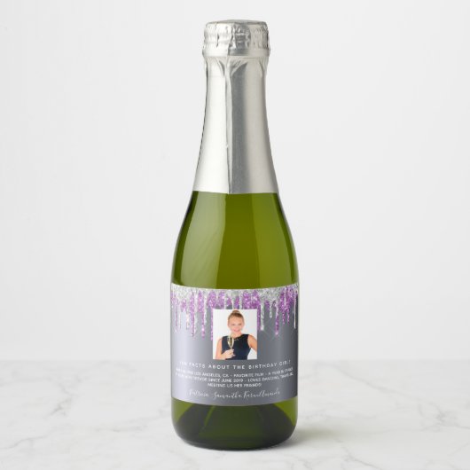 誕生日シルバーパープルグリッター写真おもしろいファクトbio スパークリングワインラベル (正面)
