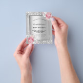 誕生日シルバーピンクフローラ予算の招待 チラシ (手)