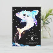 誕生日シンプルディープシーブルーシャーク 招待状 (スタンド正面)