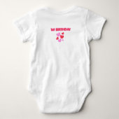 誕生日スター 白い女の子の1歳の誕生日パーティー ベビーボディスーツ (裏面)