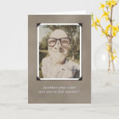 誕生日スチルスモーキン'おもしろいレトロカード カード (黄色い花)