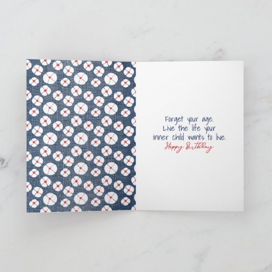 誕生日スティックフィギュア女の子とデイジー カード (内部)