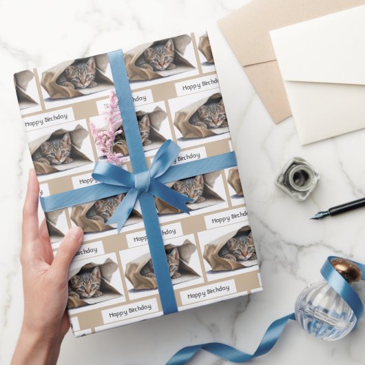 誕生日タビーキャットイン紙バッグ ラッピングペーパー (ギフト)