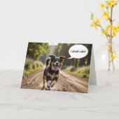 誕生日ドッグの臭いケーキ カード (黄色い花)